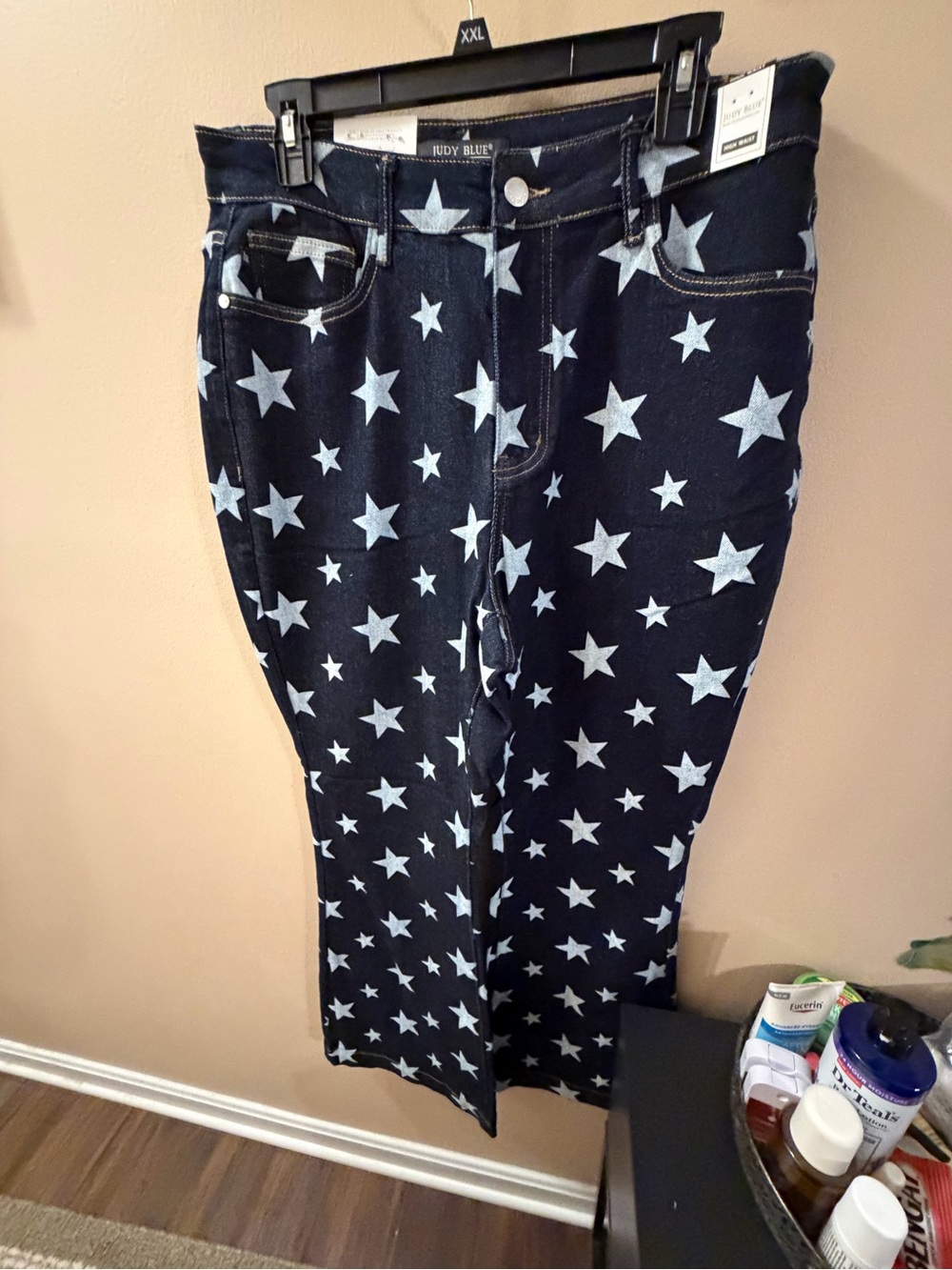 Judy Blue Women’s Star Print Dark Blue Jeans NWT